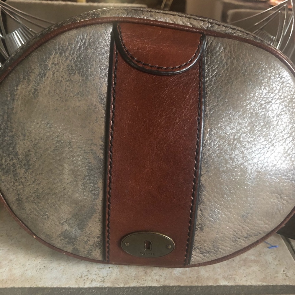 Crossbody handbag by Fossil